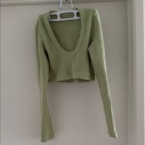 Alo green tea Long Sleeve Women's Top